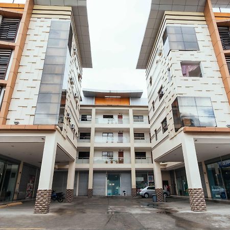 Oyo 443 Maria Cristina Arcade Suites Cebu Eksteriør bilde