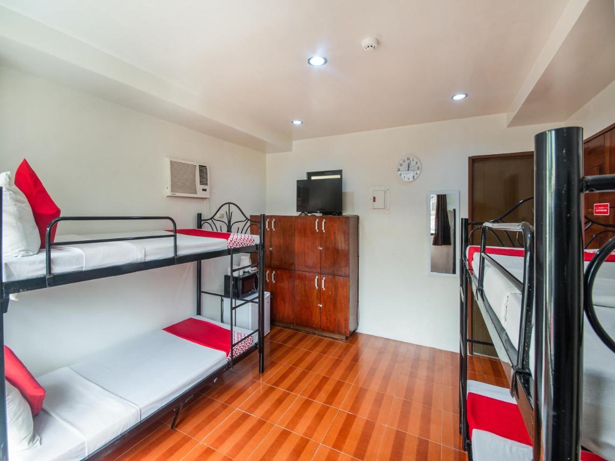 Oyo 443 Maria Cristina Arcade Suites Cebu Eksteriør bilde