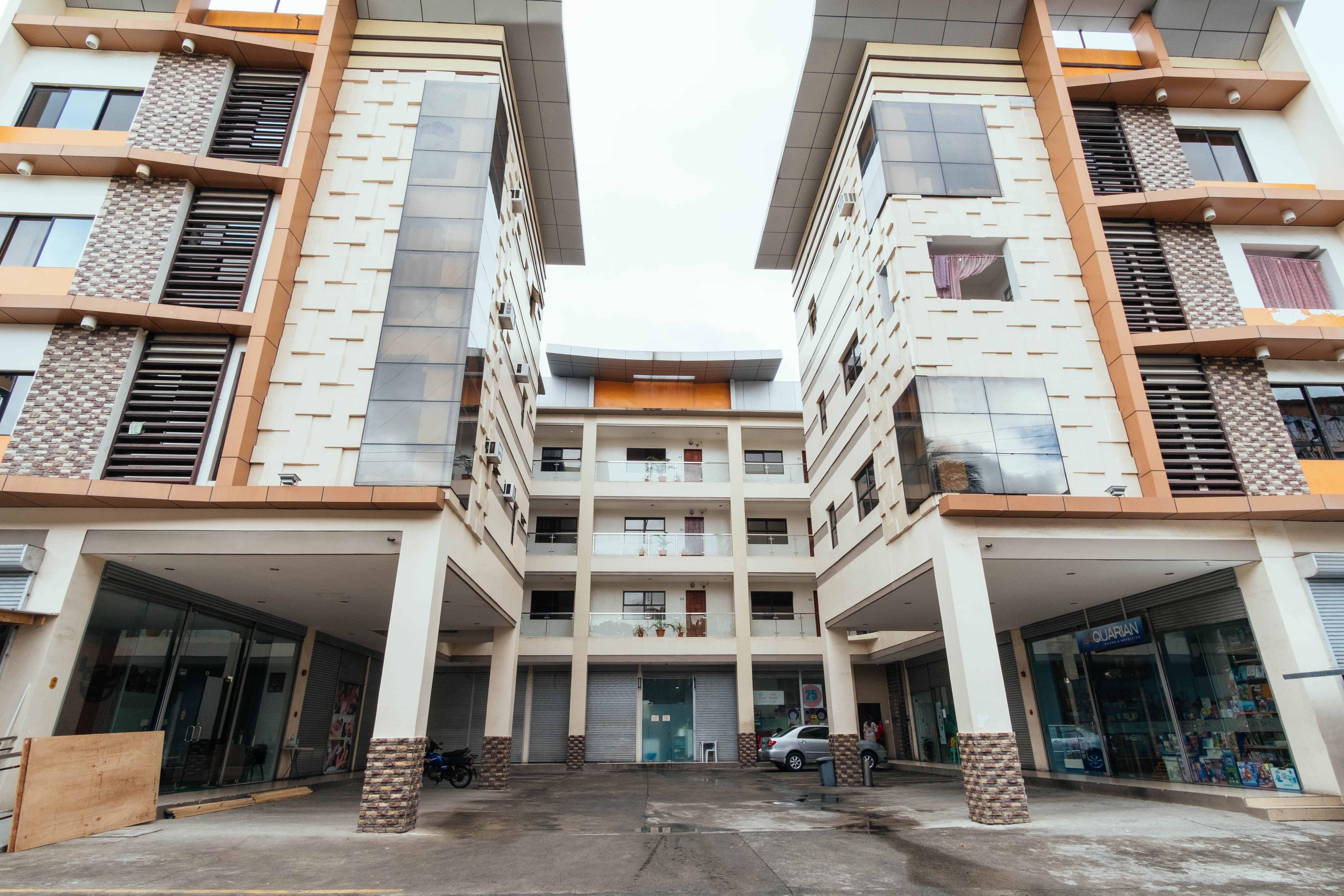 Oyo 443 Maria Cristina Arcade Suites Cebu Eksteriør bilde